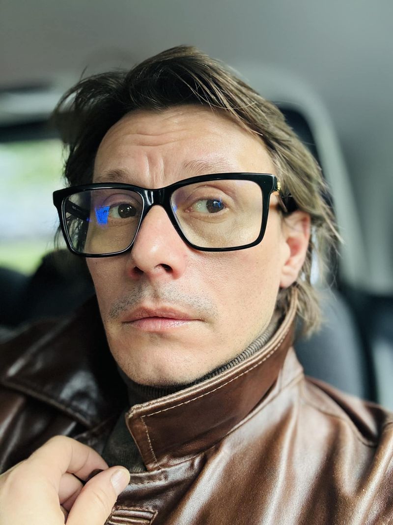 Motivul pentru care Marius Mnaole nu poste sta mai mult de trei zile cu părinții