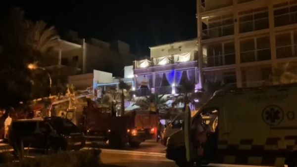 VIDEO "Oameni plângând și țipând sub dărâmături. Situația este groaznică". Un restaurant s-a prăbușit peste clienți. Declarațiile oficialilor