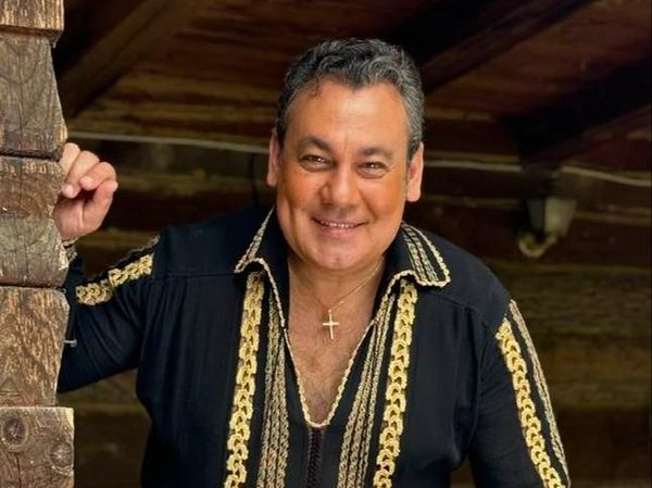 Frații Dolănescu au c&acirc;știgat procesul deschis de vecini &icirc;mpotriva lor: &bdquo;Vom &icirc;mpărți banii frățește&rdquo;