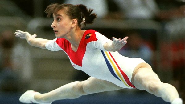 Legendara gimnastă Gina Gogean și-a pierdut mama &icirc;ntr-un cumplit accident. La volan se afla sora sportivei. Cum s-a produs tragedia