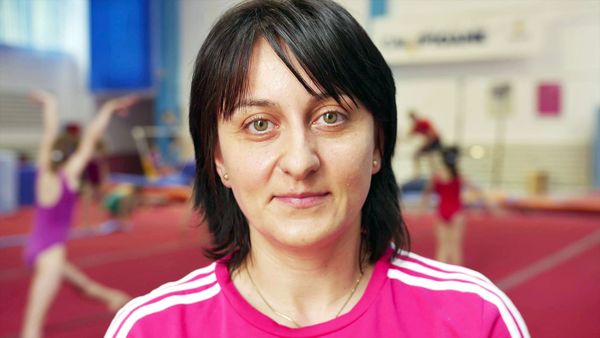 Ce ipoteze se iau în cazul morții mamei Ginei Gogean? Cum s-a produs, de fapt, accidentul: ”A decedat în maşină. Până să se întâmple impactul”