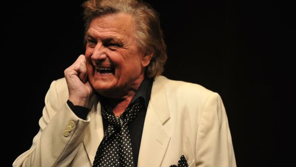 Noi detalii despre starea de sănătate a lui Florin Piersic! Când va fi externat marele actor