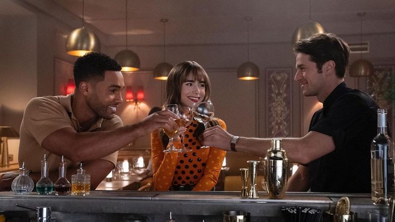 Cel mai așteptat serial de pe Netflix! C&acirc;nd apare sezonul 4 din Emily in Paris. Producătorii au făcut anunțul