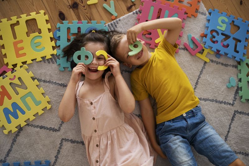 Program artistic pe Strada Bârcă de Ziua Copilului