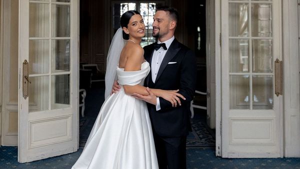 Melodia aleasă de Vlad Gherman și Oana Moșneagu pentru dansul mirilor, subiect de discuție pe rețelele sociale: "Piesa aceasta i-a cântat-o Cristinei Ciobănașu"