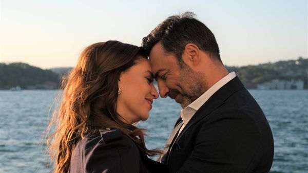 BARIŞ KILIÇ, actorul din serialul “O dragoste”, mândru de rolul care i-a adus un public fidel și în România: "Dincolo de diferențe, există empatia și puterea iubirii”