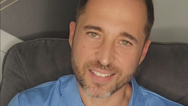 Adevărul despre studiile lui Dinu Maxer! Ce calificare are, de fapt, cântărețul: ”Am în mână cele două diplome care contează”