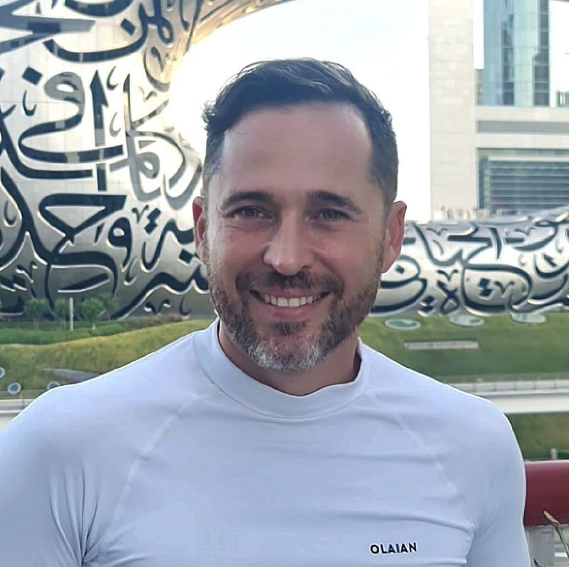 Dinu Maxer le răspunde celor care l-au criticat cu privire la studiile sale