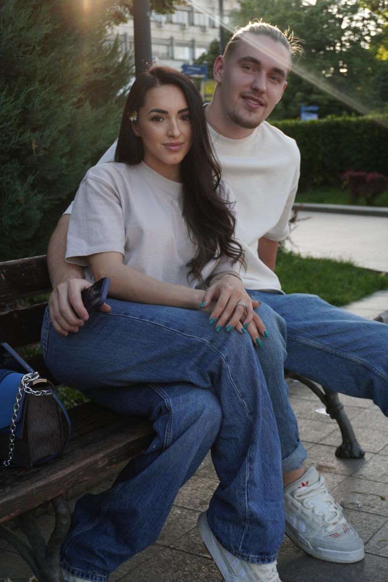 Larisa Iordache și Cristian Chirița s-au căsătorit civil!