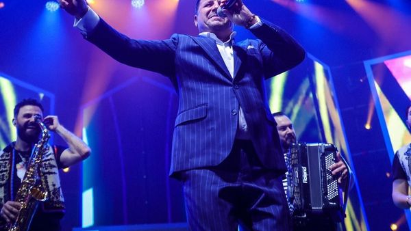 Cum se înțelege Nicu Paleru cu socrii? Ce spune artistul despre începuturile relației cu soția lui: „În momentul de față le am pe toate”