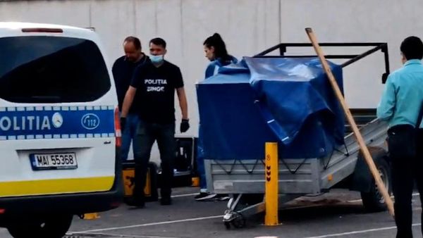 Cine este femeia găsită moartă într-o parcare? Ipoteza șocantă luată în calcul de anchetatori
