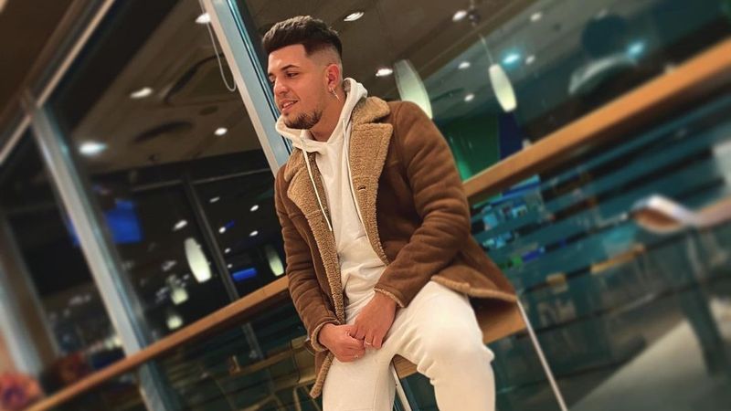 Babasha, primele declarații după ce a fost huiduit de rom&acirc;ni la concertul trupei Coldplay: "Ei personal au contactat impresarii mei. Nu știu c&acirc;ți dintre voi ați fi refuzat o astfel de oportunitate"