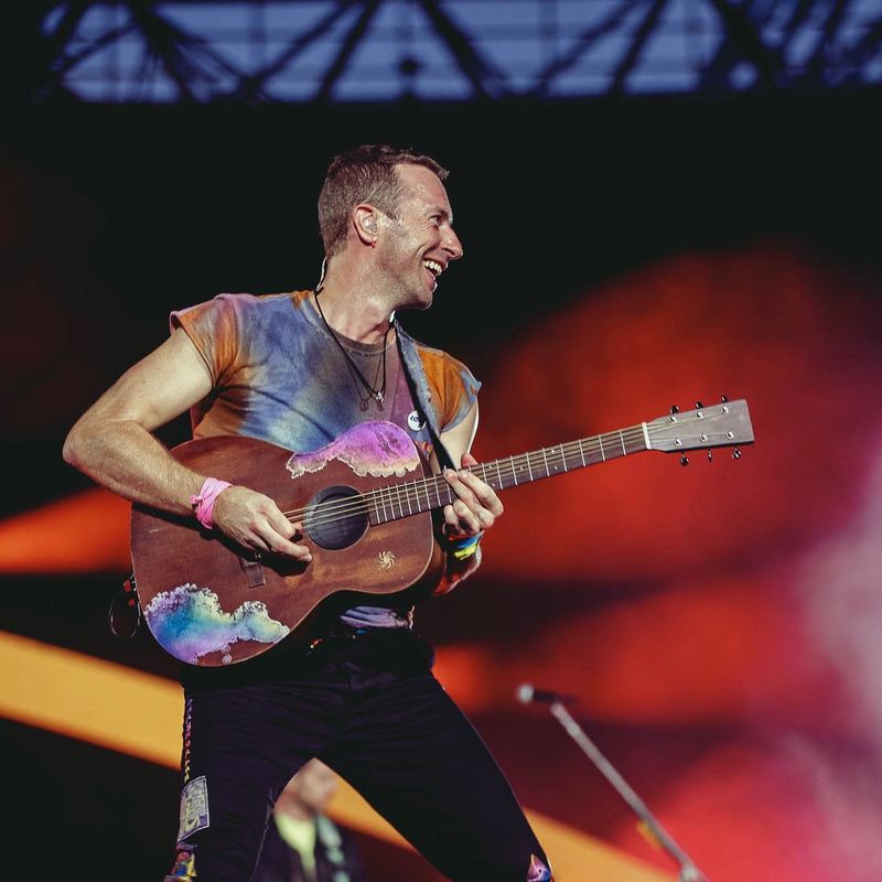 Babasha a cântat din nou pe scena Coldplay şi a fost aplaudat.