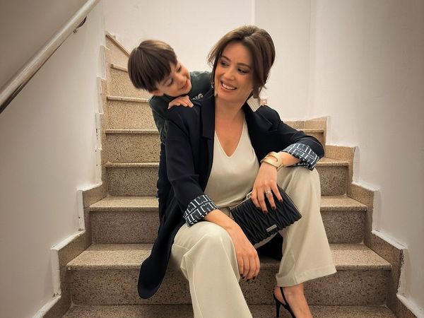 Diana Dumitrescu, dezvăluiri din viața de familie: &bdquo;Nu &icirc;mi reproșez absolut nimic. Știi ce bine dorm cu copilul &icirc;n pat?&rdquo;