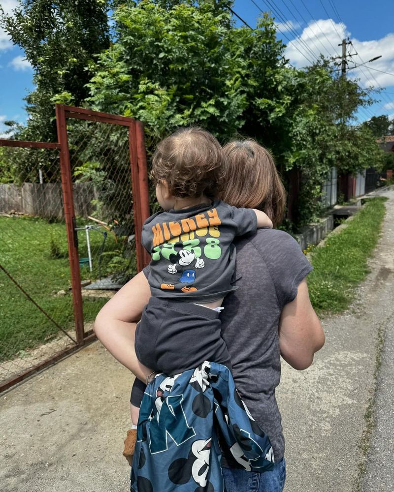 Ce spune Theo Rose despre al doilea copil?