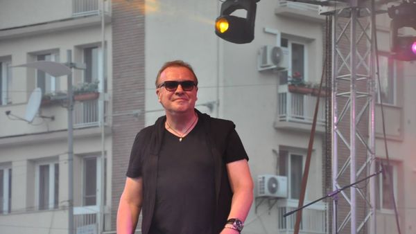 Noi detalii despre starea de sănătate a lui Gabriel Cotabiță! Soția lui spune adevărul după ce artistul nu a mai putut urca pe scenă la un concert: &bdquo;Era riscant&rdquo;