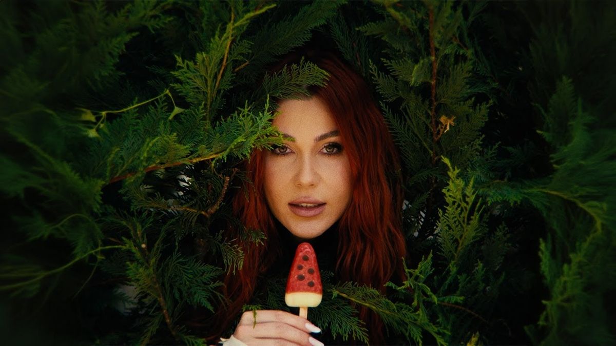 Iraida x ‪PUYA‬ - Las-o așa