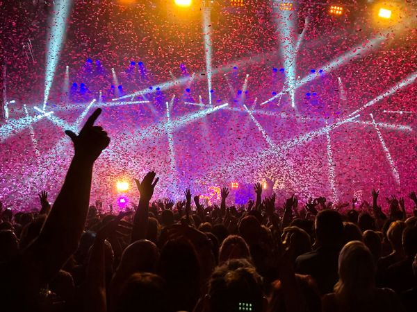 Ce concerte au loc &icirc;n București &icirc;n luna iulie 2024: Programul evenimentelor