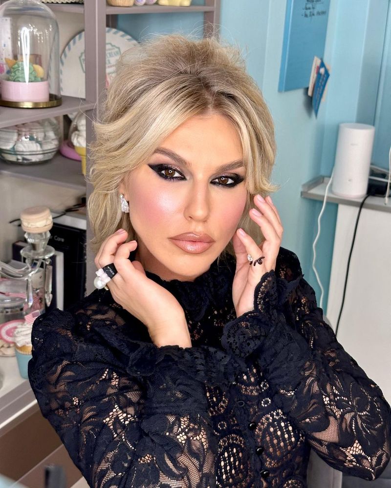 Babasha reactie Corina Bud