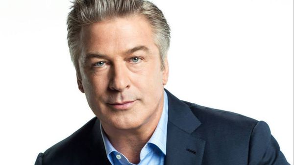 Acuzații grave &icirc;mpotriva actorului Alec Baldwin! Procurorii consideră că s-a jucat cu arma &icirc;nainte de tragicul accident de pe platoul de filmare ale filmului &rdquo;Rust&rdquo;