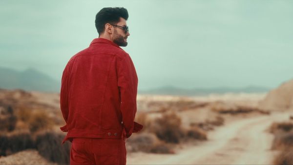 Edward Sanda a lansat piesa Neiubirea Ta: "Este o poveste inspirată din experiențele mai puțin fericite ale oamenilor"