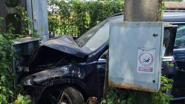 Cine este deputatul implicat &icirc;ntr-un grav accident &icirc;n Alba Iulia? Reacția politicianului după impact: &rdquo;Am tras de volan&rdquo;