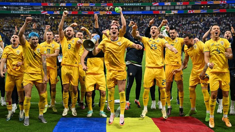 Mesajul lui Edi Iordănescu după calificarea Rom&acirc;niei &icirc;n optimile EURO 2024: "Bucuraţi-vă şi fiţi m&acirc;ndri că sunteţi rom&acirc;ni!"