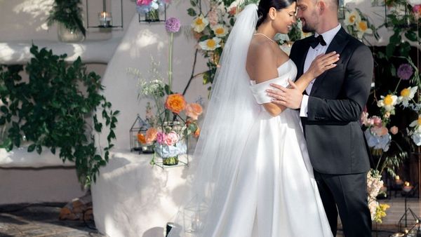 Ce spun Oana Moșneagu și Vlad Gherman despre darul primit la nuntă: „Am acoperit cheltuielile. O parte din ele”