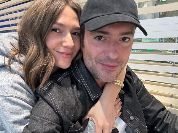 Adela Popescu, confesiuni despre relația cu Radu V&acirc;lcan: &bdquo;Am lucrat mult timp &icirc;mpreună p&acirc;nă să mă &icirc;ndrăgostesc de el&rdquo;