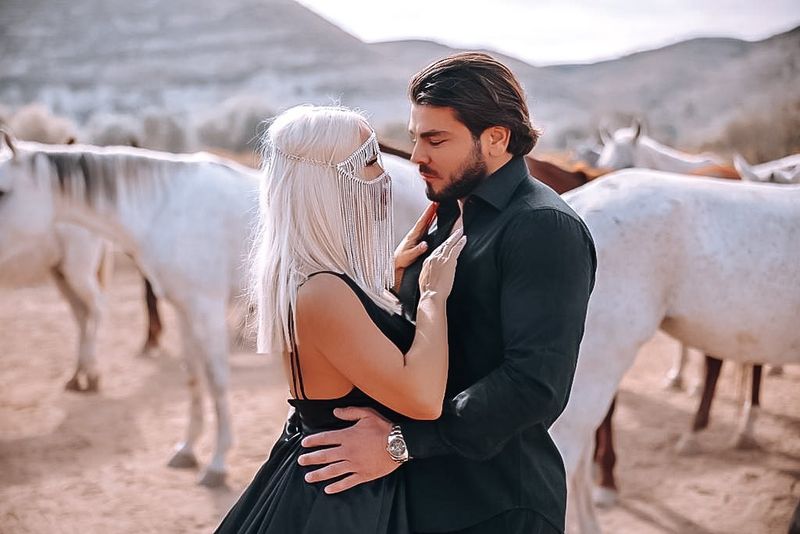 Anda Adam și Yosif Mohaci se căsătoresc religios astăzi