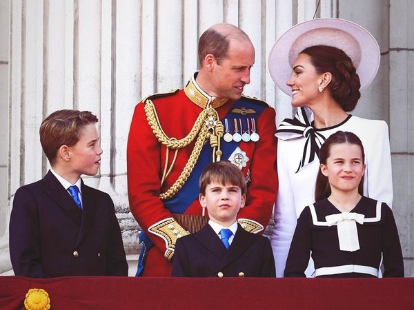 Kate Middleton și Prințul William ar putea să &icirc;i mute pe Prințesa Charlotte și Prințul Louis departe de Palatul Buckingham