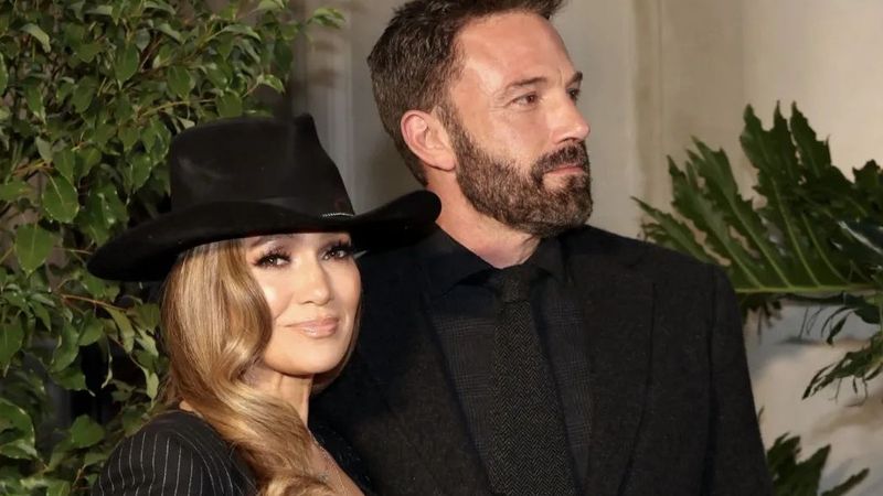 Jennifer Lopez și Ben Affleck și-au scos la v&acirc;nzare bunurile comune