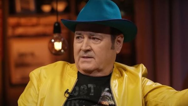  Nelu Vlad, liderul trupei Azur, a trecut prin clipe grele. Cum se simte acum după ce a fost diagnosticat cu hematom pe creier 