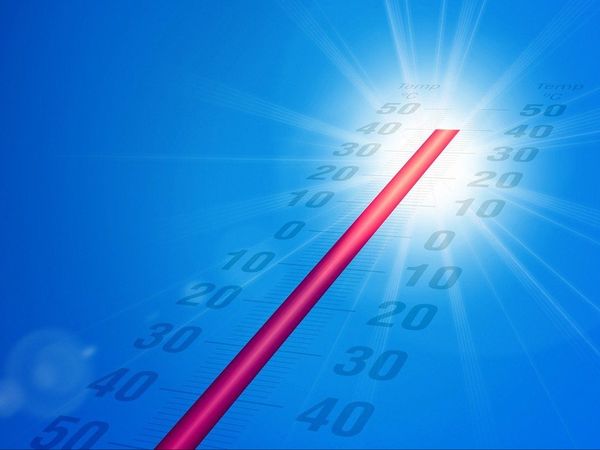 Meteorologii anunță caniculă &icirc;n toată țara: Cod portocaliu &icirc;n 9 județe și &icirc;n București