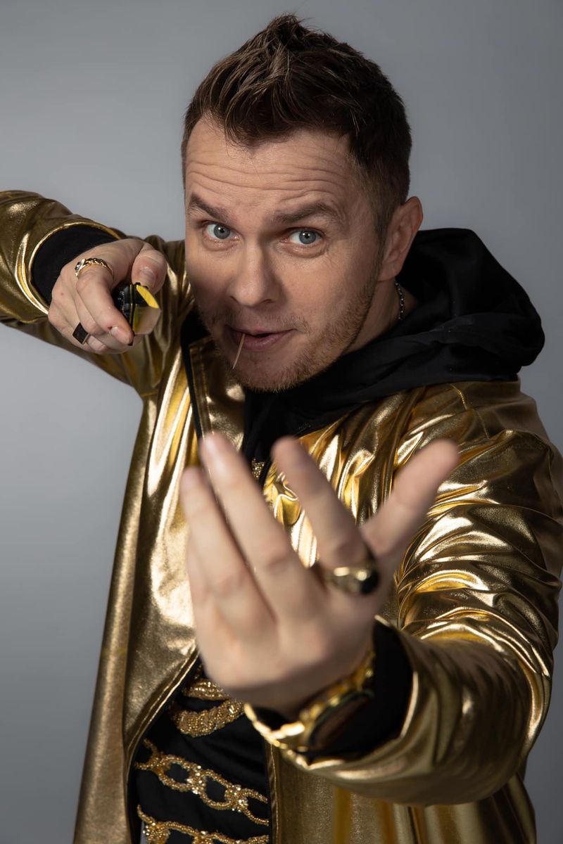 Codin Maticiuc, despre toate controversele de la festivalul Beach, please!