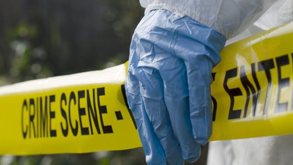 Cine sunt suspecții în cazul crimei din Vaslui, unde un bărbat a fost găsit fără suflare într-o valiză