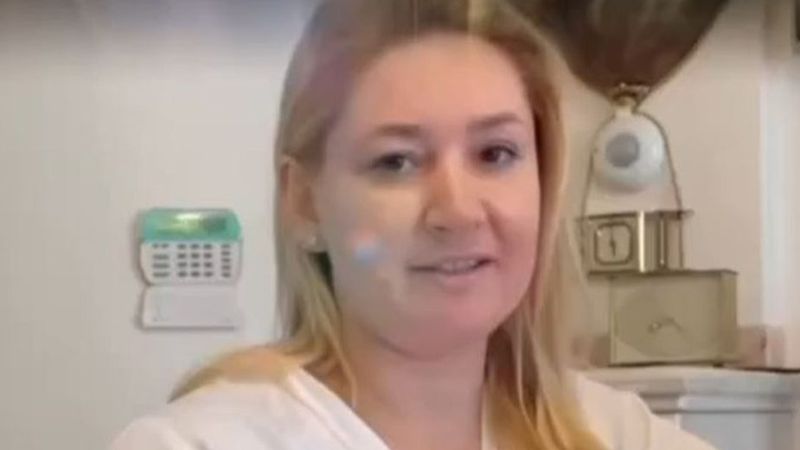 Ea este dentista ucisă &icirc;n propriul cabinet din Brăila. Ce au găsit oamenii legii la fața locului: &rdquo;Cel mai probabil pentru că s-a apărat&rdquo;