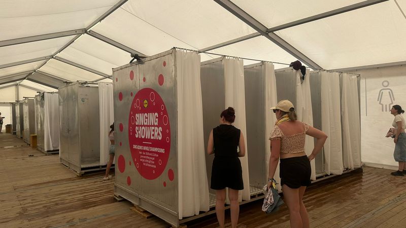 baia destinată zonei de corturi de la Electric Castle