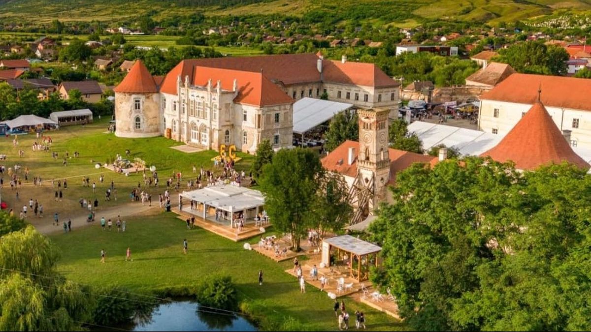 Cele mai bune opțiuni pentru a ajunge la Electric Castel 2024