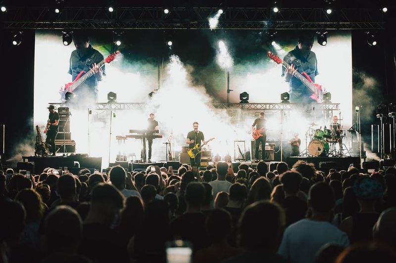 Vezi aici line-up-ul pentru Electric Castle 2024