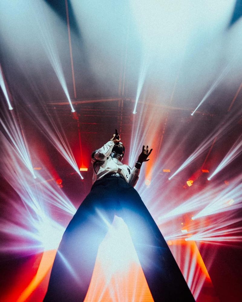 Un festivalier a făcut senzație pe piesele scoțianului Paolo Nutinu