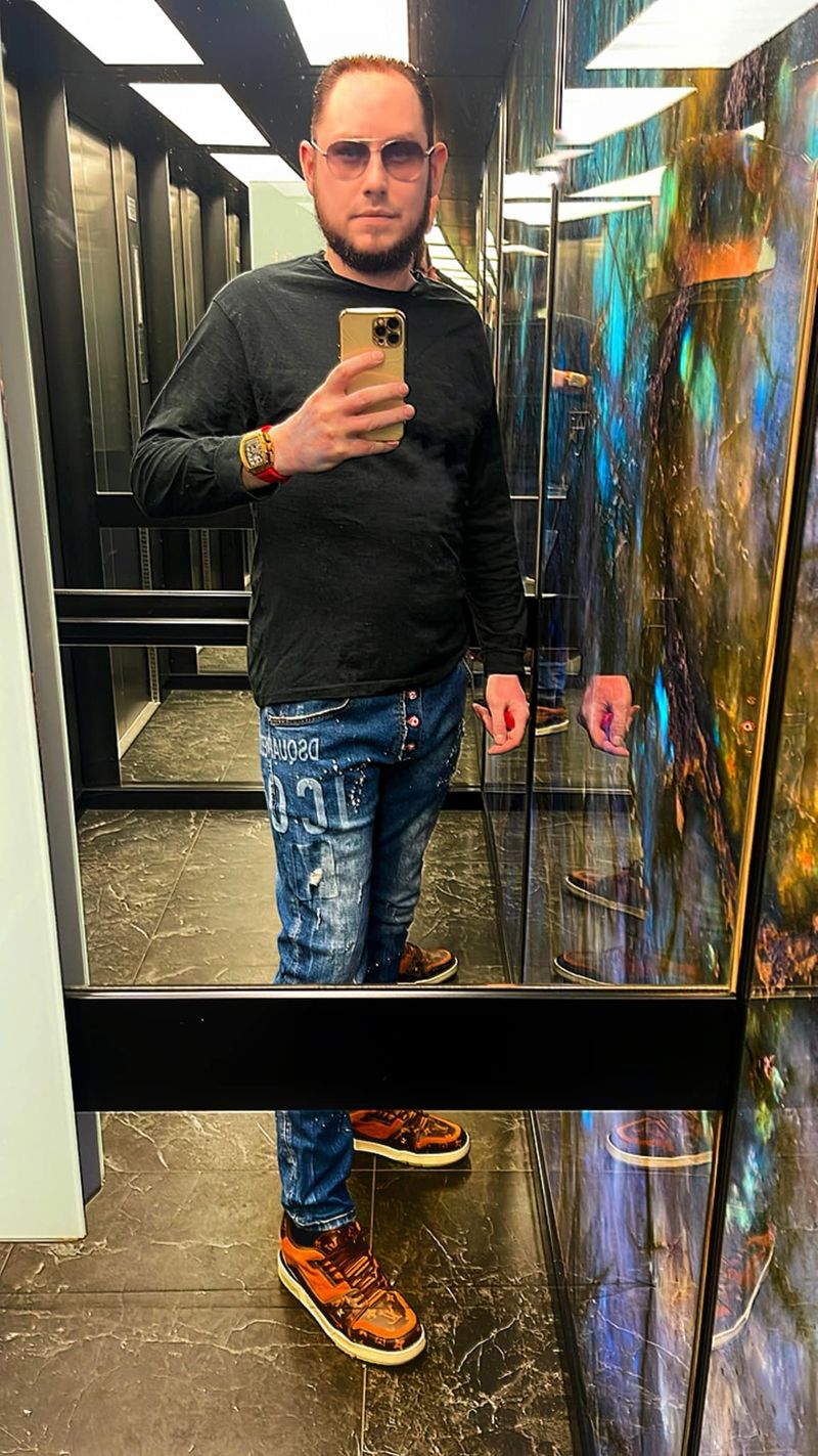  ipoteze în cazul morții lui Andrei Versace