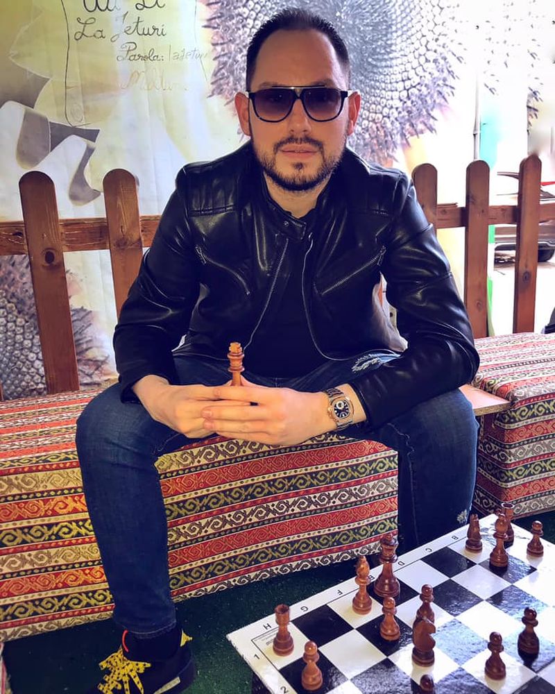  ipoteze în cazul morții lui Andrei Versace