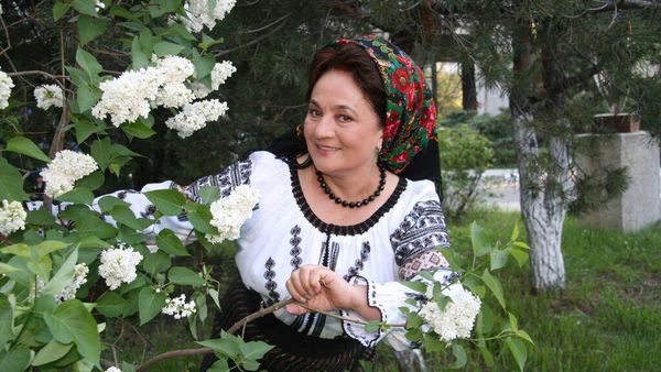 Reacția Laurei Lavric după ce s-a ales cu plângere penală pentru că ar fi lovit un coleg de breaslă: „A fost obraznic”