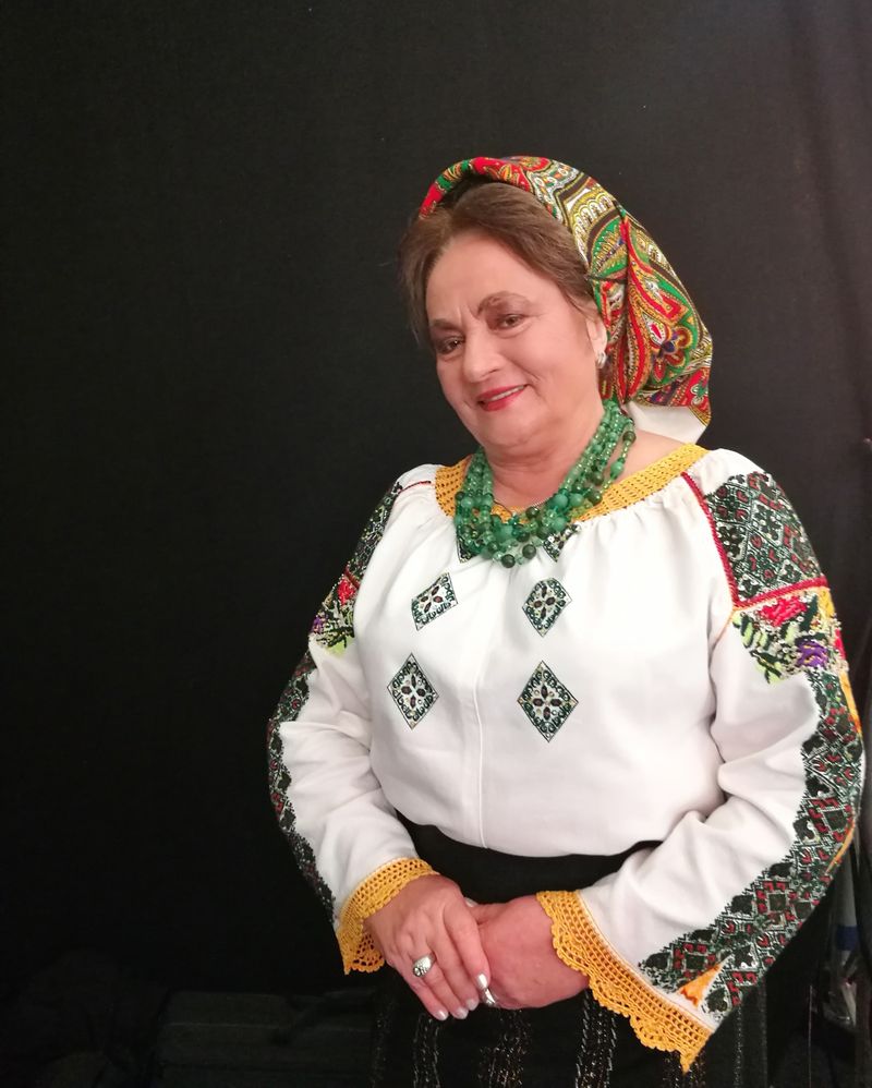 Laura Lavric, acuzată că a pălmuit un coleg de breaslă la o nuntă