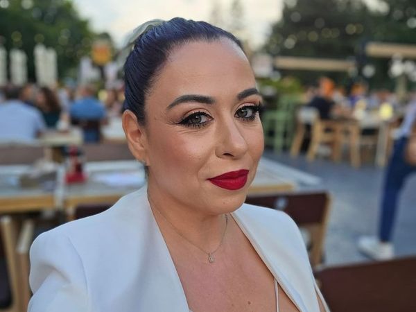 Reacția Oanei Roman după ce a fost acuzată că și-a lăsat fiica nesupravegheată: &bdquo;A ieșit din hotel pl&acirc;ng&acirc;nd pentru că a fost dată afară&rdquo;