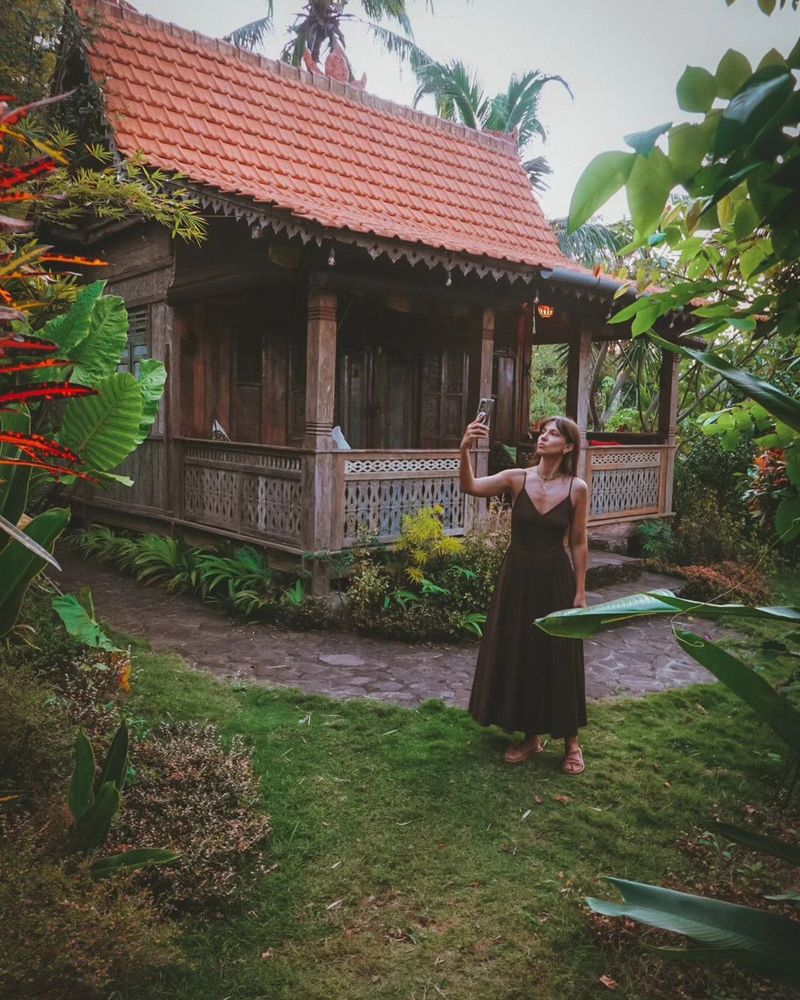 Cât a plătit Dana Rogoz pentru vacanța din Bali? 