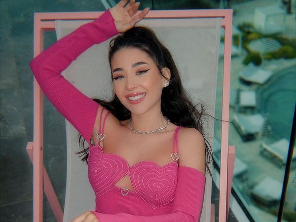 Cum &icirc;și menține Nicole Cherry silueta de invidiat după ce a devenit mamă: &bdquo;Am descoperit recent că este și sănătos&rdquo;