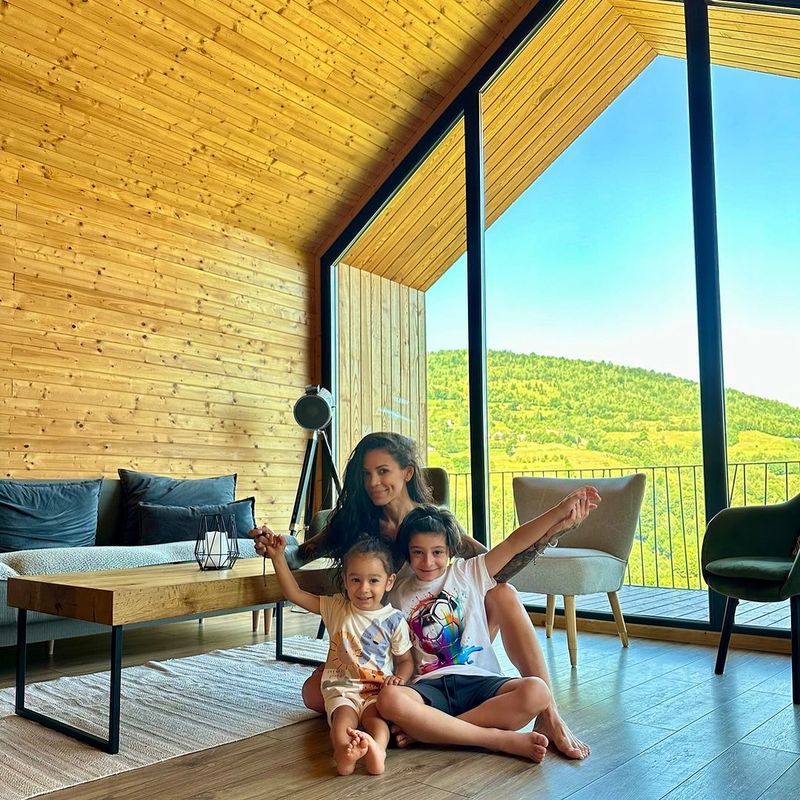 Ce le-a interzis Roxana Vancea copiilor ei?