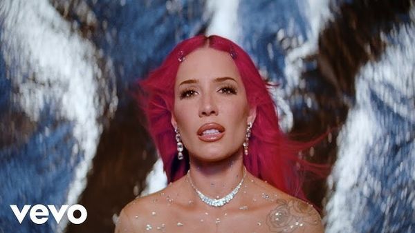 VIDEOCLIP: Halsey - Lucky